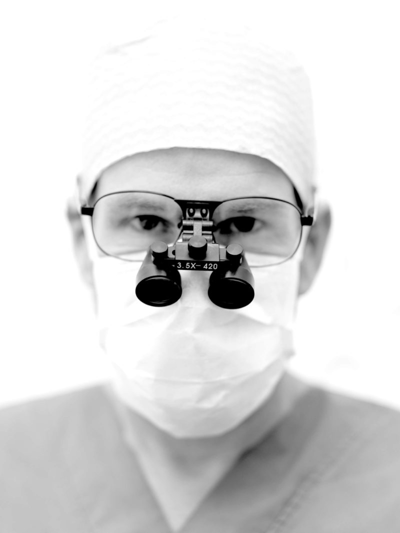 Dr. Schuster Lupenbrille Plastische Chirurgie